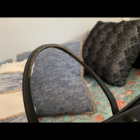 Kate Spade Purse - Picture 2 of 9